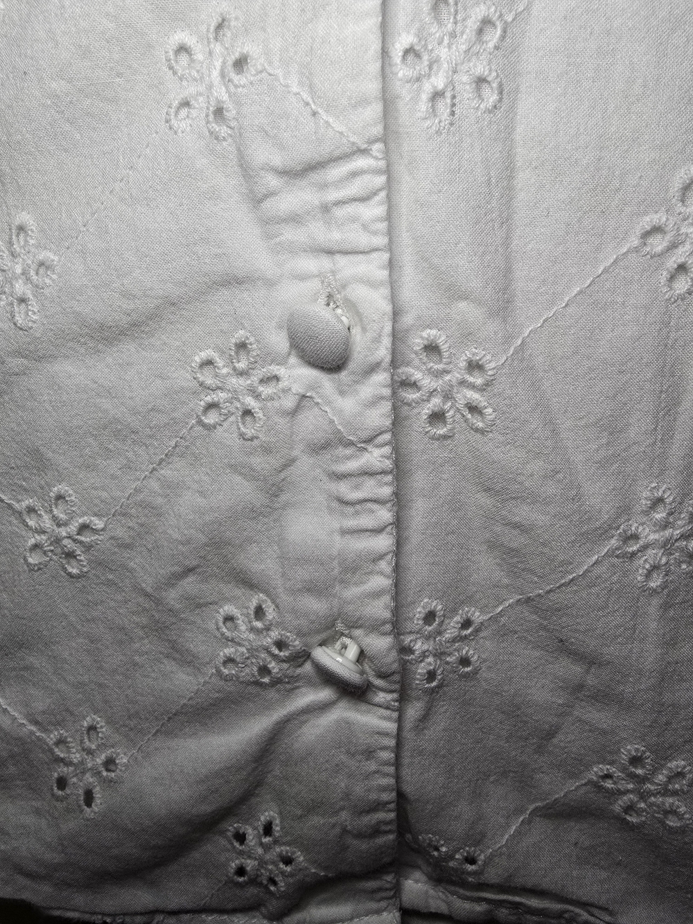White J.Crew button-down blouse all-over eyelet embroidery, V Neck Small - Picture 3 of 10